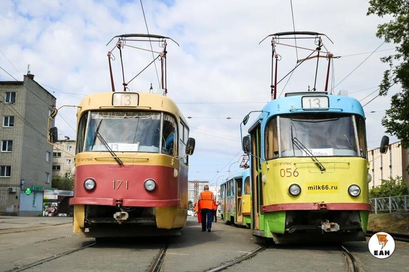    ЕАН. Трамваи на ЖБИ