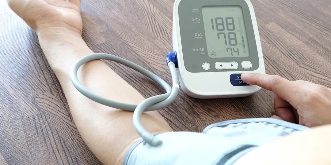 Как правильно измерять артериальное давление: пошаговая инструкция
