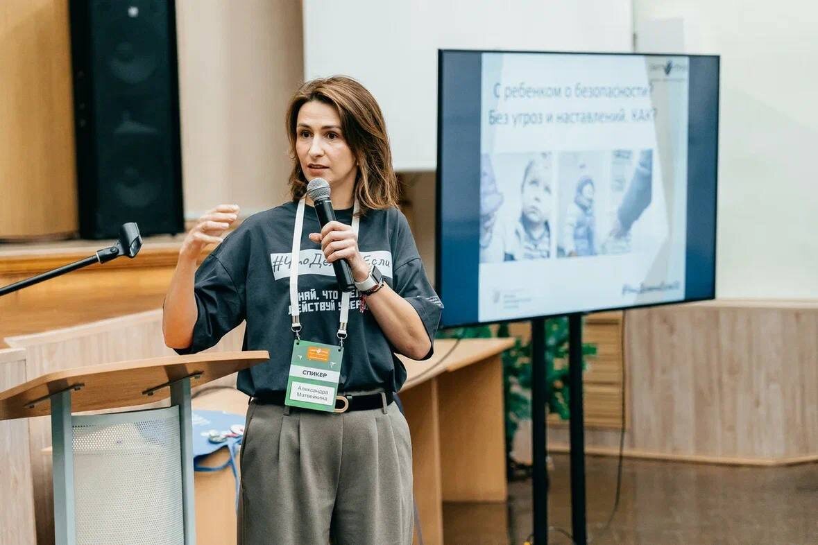    Нижегородских родителей и педагогов приглашают на бесплатные встречи с психологом в рамках проекта «ЛекториУм»