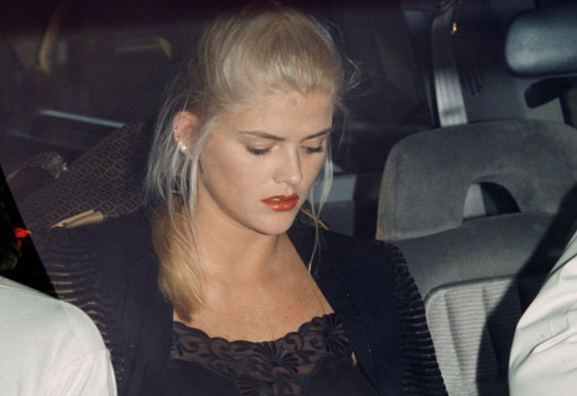 Анна Николь после прощания с супругом. Фото: Pinterest