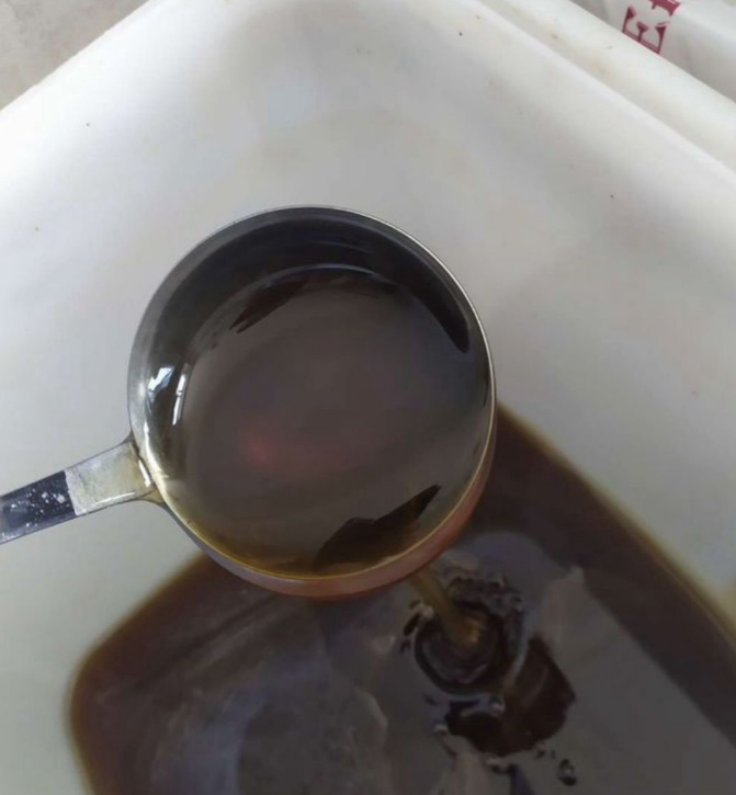 Такой темный цвет 