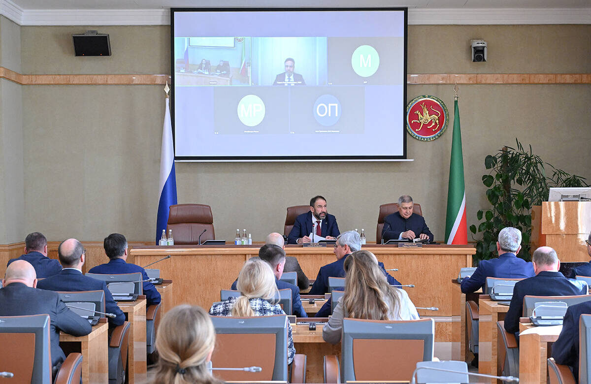 Первое заседание республиканского оргкомитета по подготовке и проведению Российского венчурного форума в 2026 году прошло в Доме Правительства РТФото: prav.tatarstan.ru