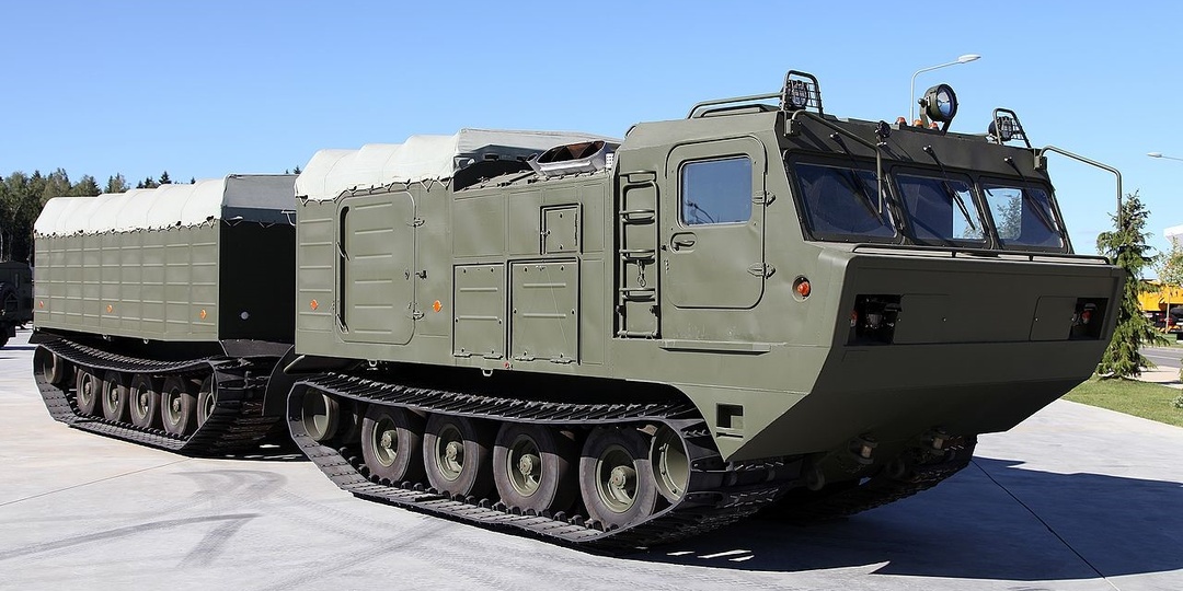 ДТ-10 – поздний советский вездеход