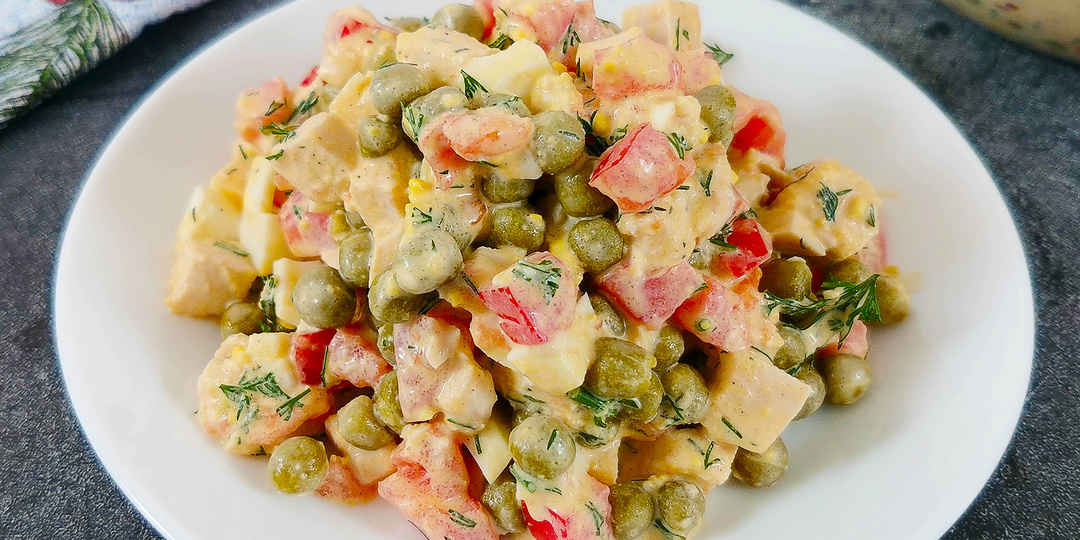 Салат похожий на оливье, но с другими ингредиентами. Проверенный рецепт