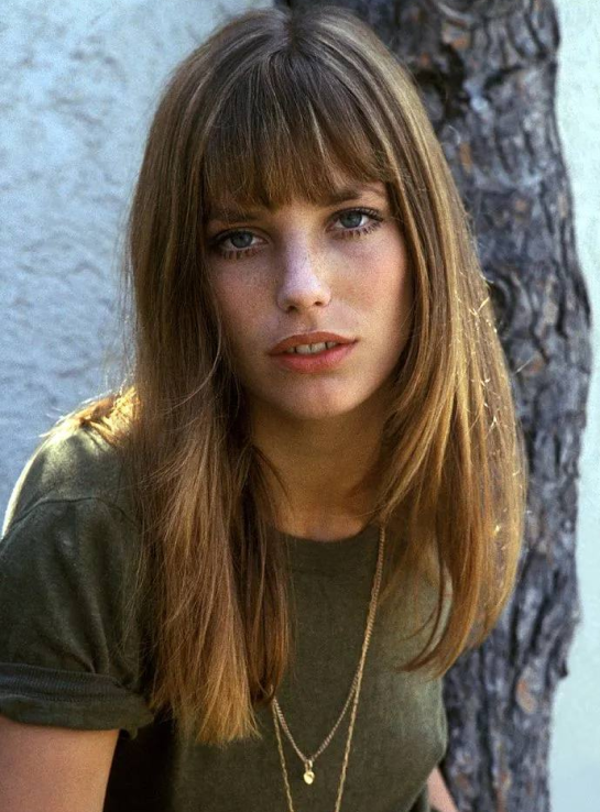    Самая модная челка сезона? Все еще как у Джейн Биркин (фото 1)