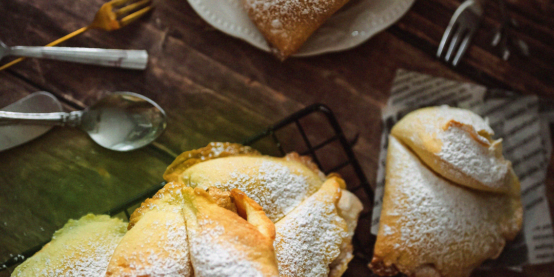 Песочное печенье "Крылья ангела": подробный рецепт вкусного печенья с нежной меренгой внутри