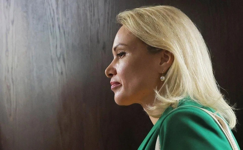    Минюст включил в реестр иноагентов экс-журналистку Первого канала Овсянникову* REUTERS
