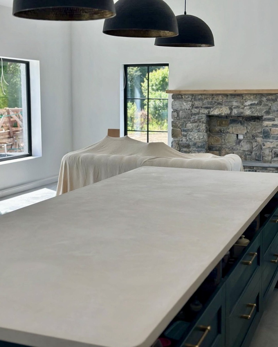 столешница из микроцемента