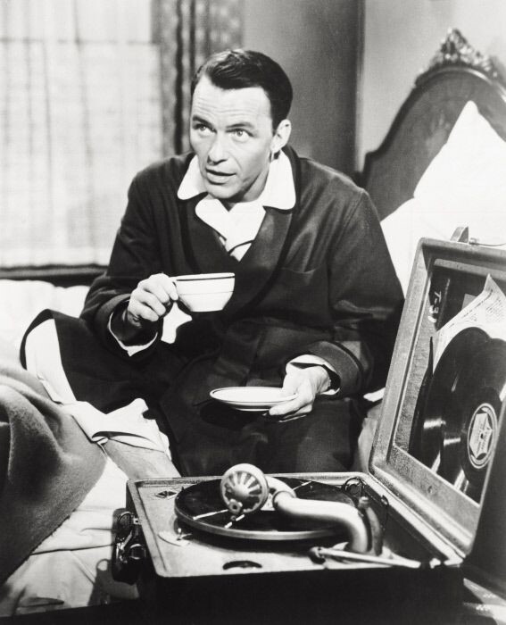 Кадр из фильма «Кто рассмешит Джокера?» (1957)