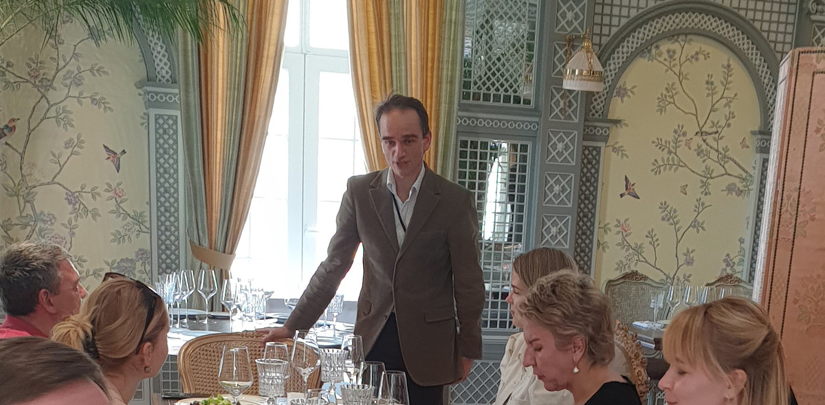 Главный энолог Château de Talu Франк Дюсенер