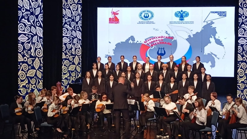    Всего выступили 17 коллективов. Фото: Минкультуры Ставропольского края