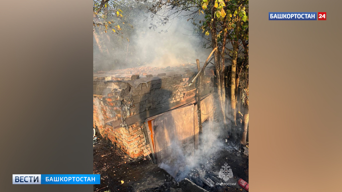    В Уфе ликвидирован пожар в неэксплуатируемом здании на улице Ульяновых