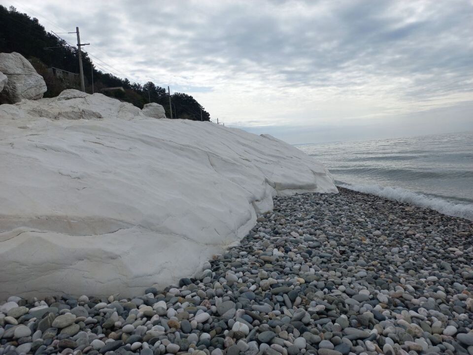    Белые скалы в Абхазии. Источник: Олеся Веселкова / "Толк"