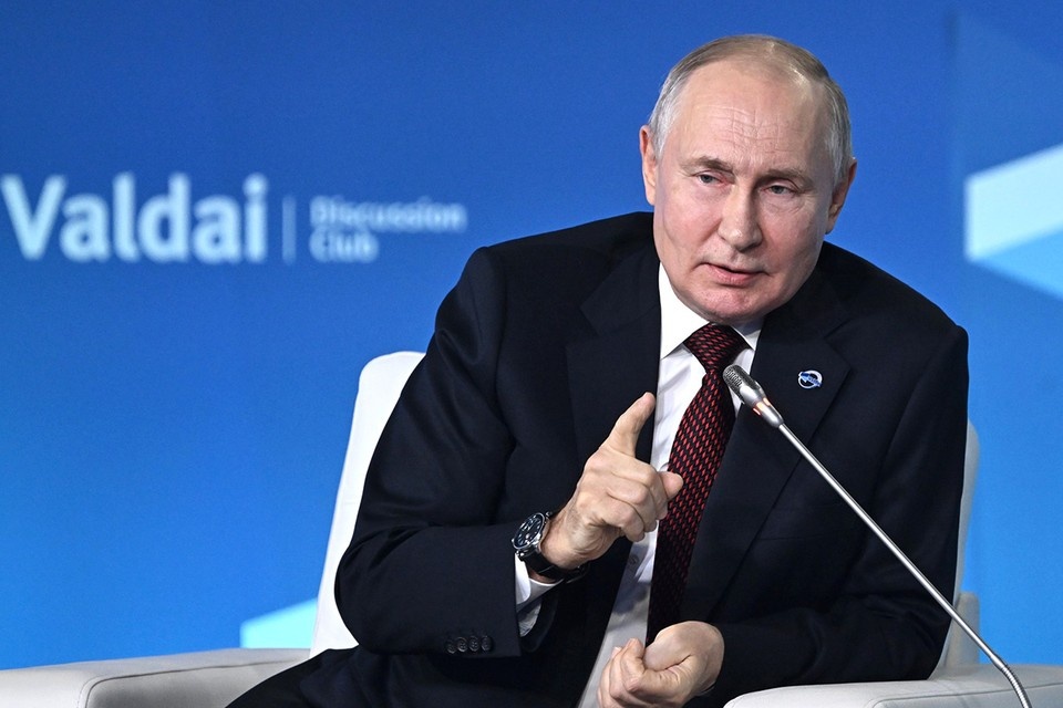    Владимир Путин назвал конфеткой новый концертный центр «Сириус» в Сочи GLOBAL LOOK PRESS