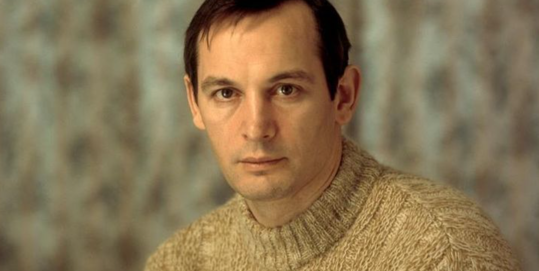 Жизнь без права на приватность: как слава сделала Василия Ланового несвободным человеком