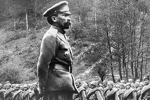 Генерал Корнилов  Из картинок Яндекса