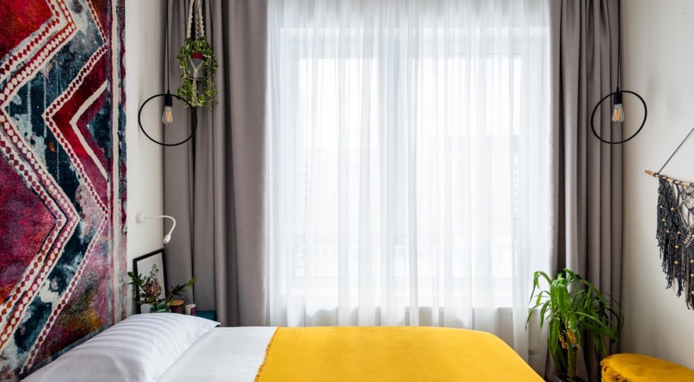 Ковер на стене в 2025 году: возвращение тренда или дурной вкус