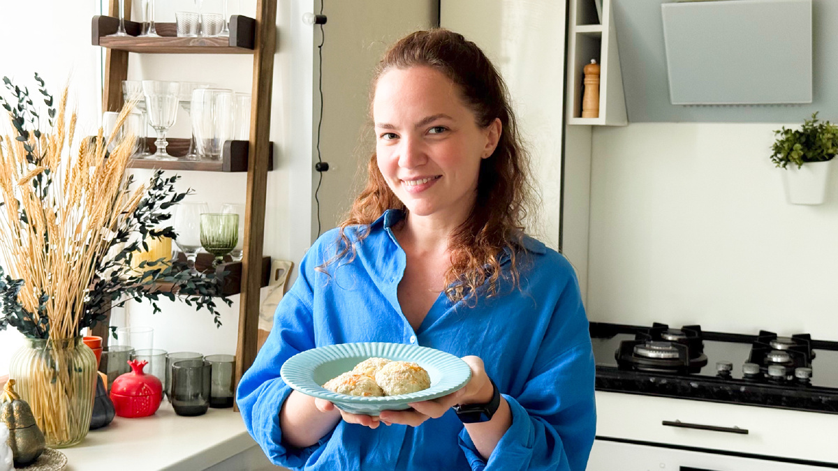 Всем привет! Меня зовут Юля, здесь я делюсь классными рецептами и просто своей жизнью. Давайте дружить!