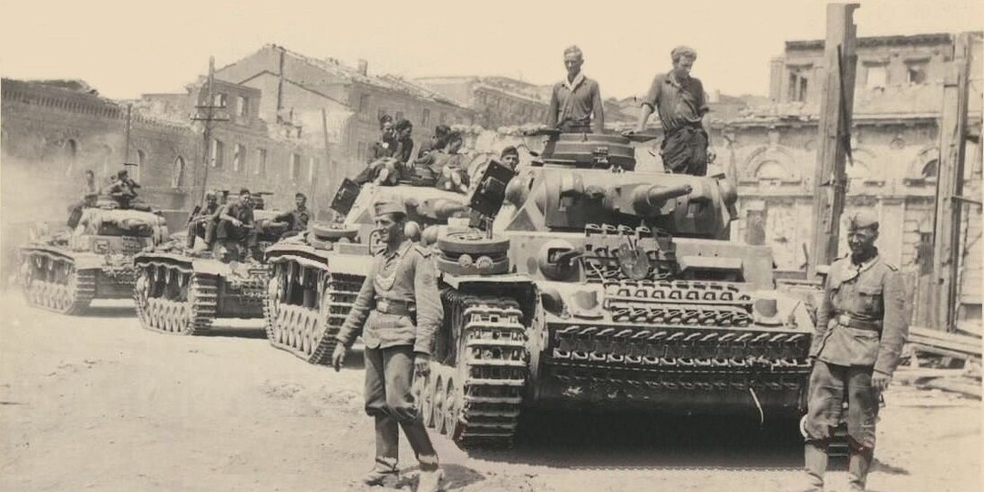 Немцы в Ростове: редкие аукционные снимки Донской столицы времён Великой Отечественной