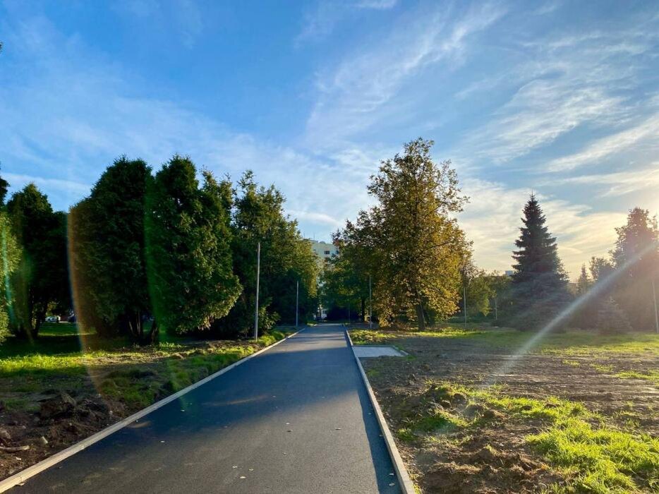 Сквер у Рижской гостиницы преображается в Пскове
Фото: из Telegram-канала Бориса Елкина