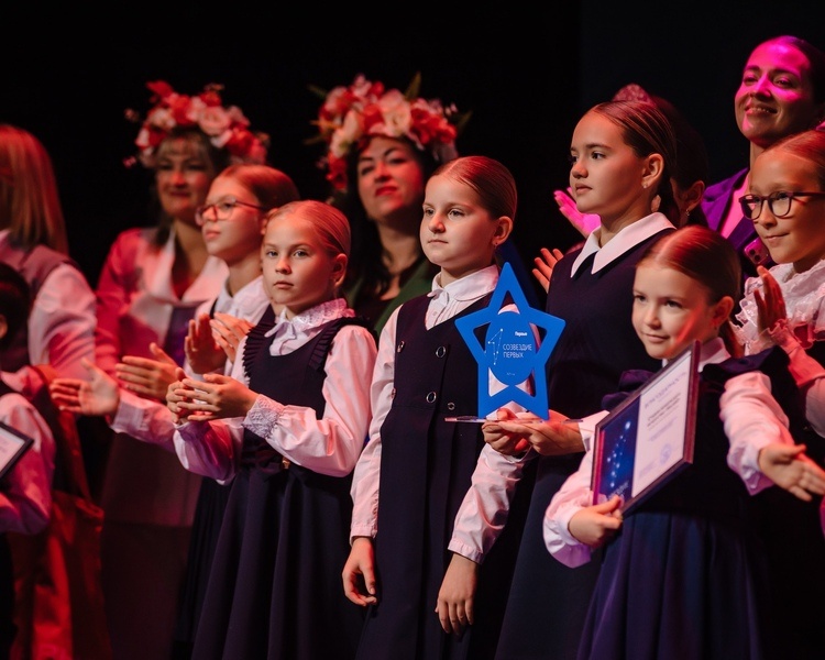     В Курске прошел фестиваль «Созвездие Первых»