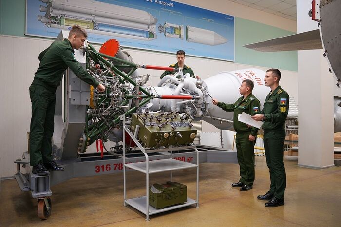 Фото ВКА имени А.Ф. Можайского.