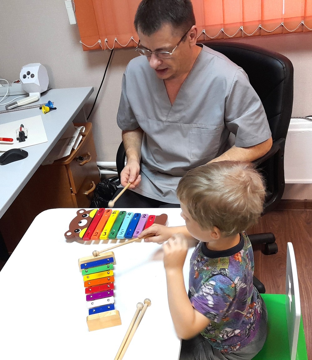 Музыкальная нейрокоррекция для детей с ОВЗ в Королёве