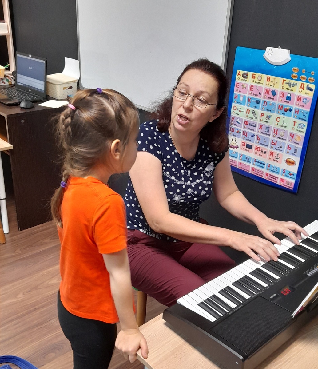 Занятия для детей с ОВЗ в Королёве, центр "Клевер"