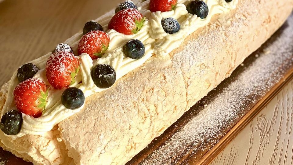 Рецепт меренгового рулета