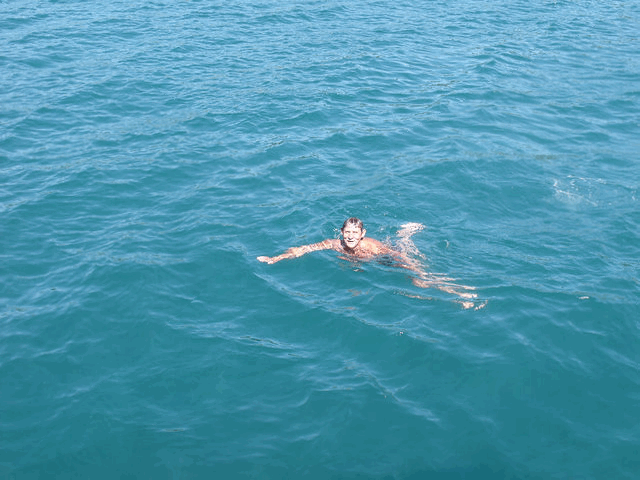 фото автора  муж в открытом море