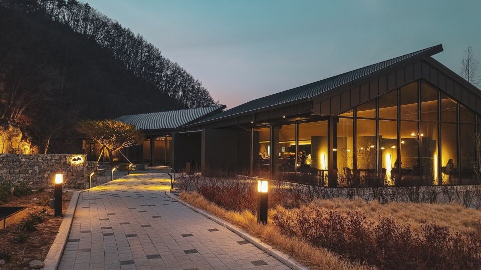    Гостиница, отель. Источник: unsplash.com