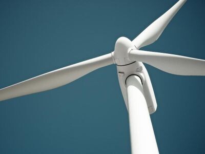    В Китае нашли применение старым лопастям ветрогенераторов