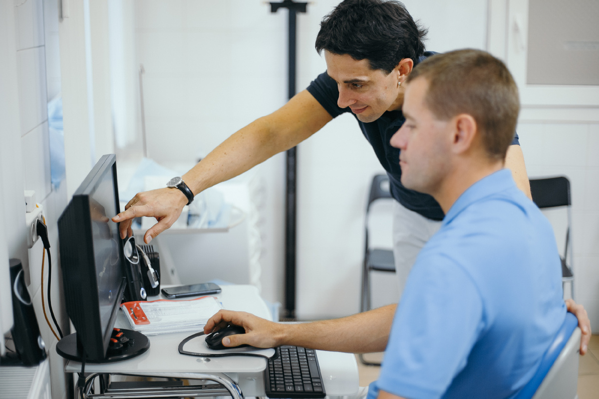 Фотография взята с сайта стоматологии Дмитрович Фэмили https://www.dmitrovich.ru/