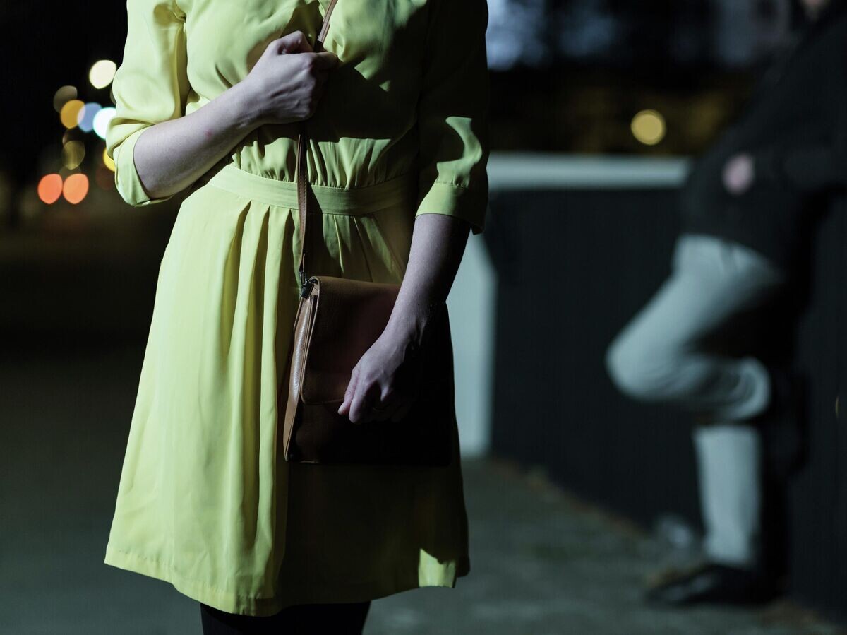    Девушка в темное время суток© Getty Images / KatarzynaBialasiewicz