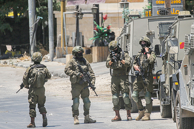    «Воевать с Израилем в нынешних условиях никто не считает для себя нужным. Хотя и оставаться в стороне становится тоже все сложнее, учитывая растущее давление снизу».   
Фото: © Nasser Ishtayeh / Keystone Press Agency / www.globallookpress.com