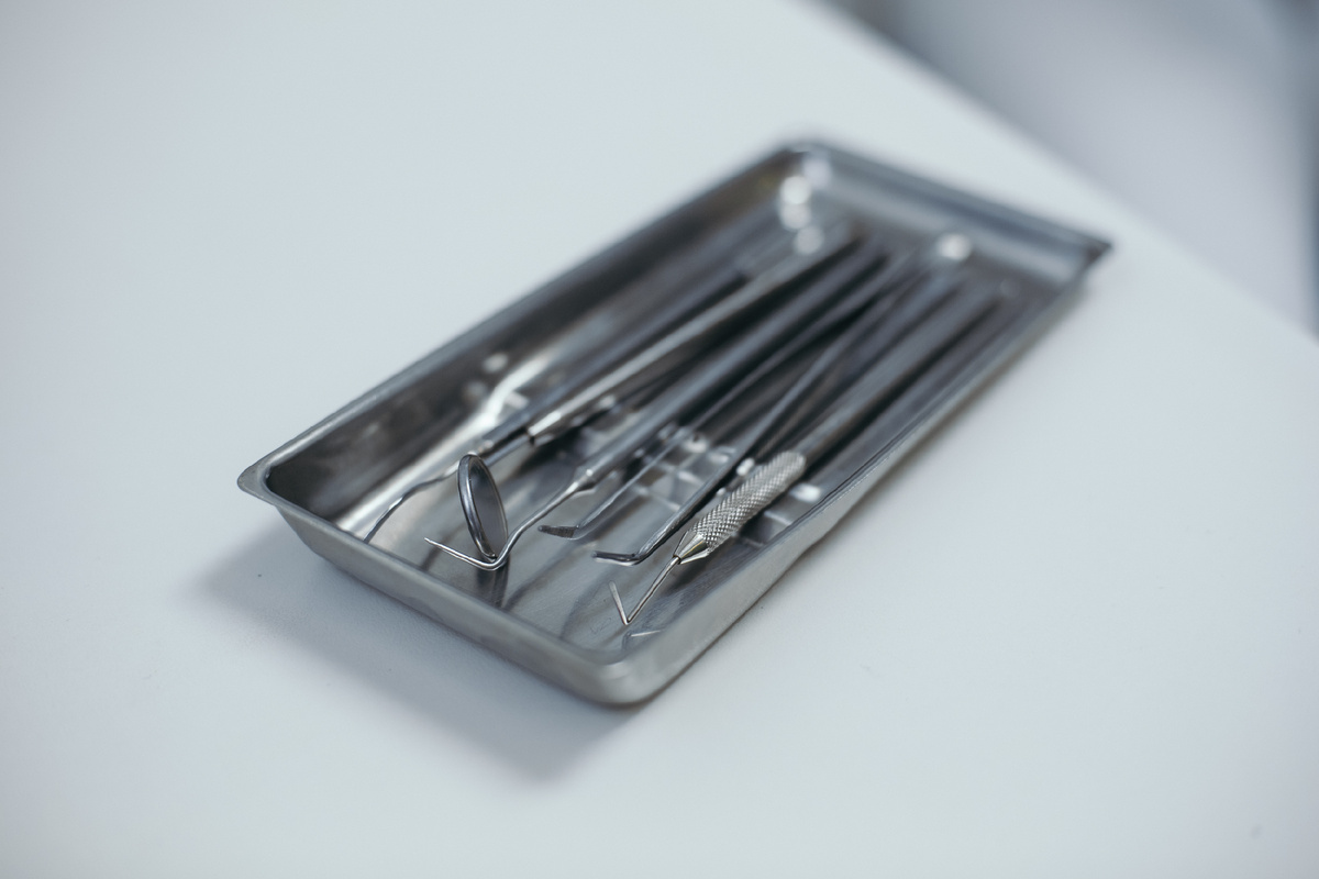 Фотография взята с сайта стоматологии Дмитрович Фэмили https://www.dmitrovich.ru/