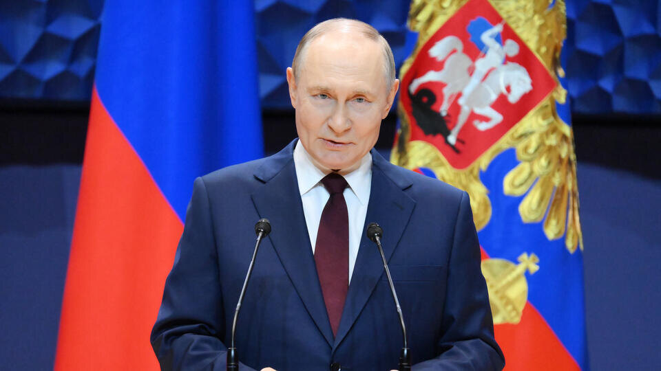     Путин: состав Космических войск бережно хранит традиции предшественников РИА Новости/Григорий Сысоев