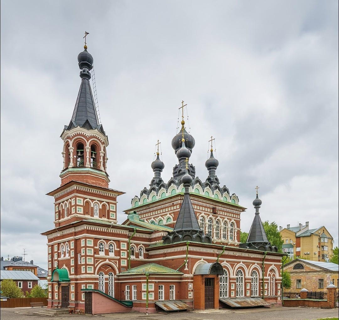Собор Серафима Саровского в городе Кирове, из интернета.