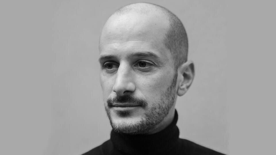     Макрон сообщил о гибели французского фотожурналиста на Украине instagram*/antonilallican