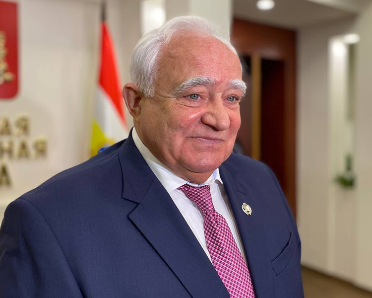     Николай Жеребилов избран председателем Курской облдумы