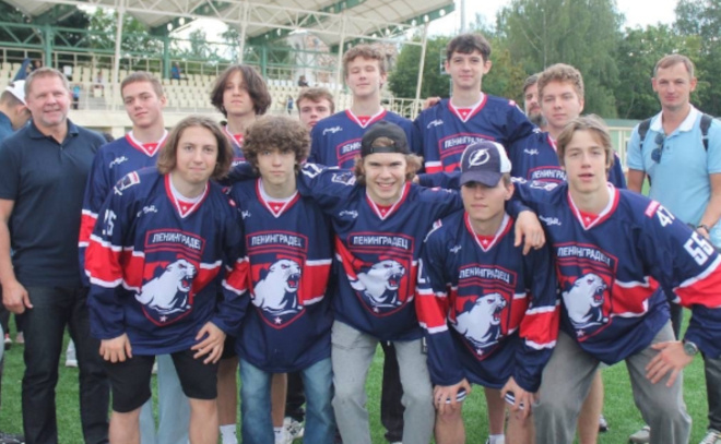    © ВК-сообщество "ХК "Ленинградец"