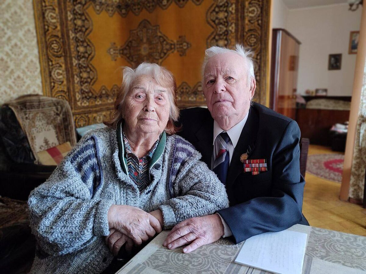 Ветеран системы гражданской обороны Вадим Линтварев с супругой Валентиной НиколаевнойФото: © Елена Фенина / «Татар-информ»