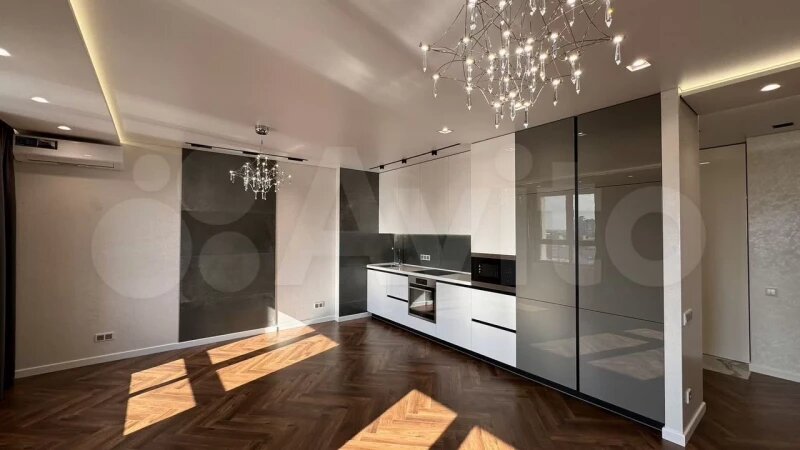     Королевская квартира с величиной в целый дворец «Авито»