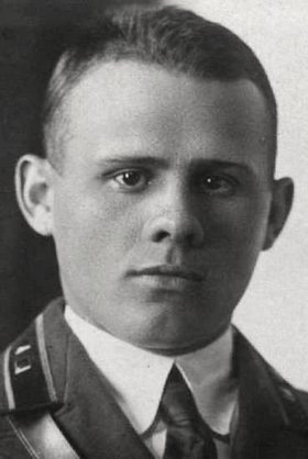 Лейтенант Иванов Петр Петрович (снимок 1938 года)