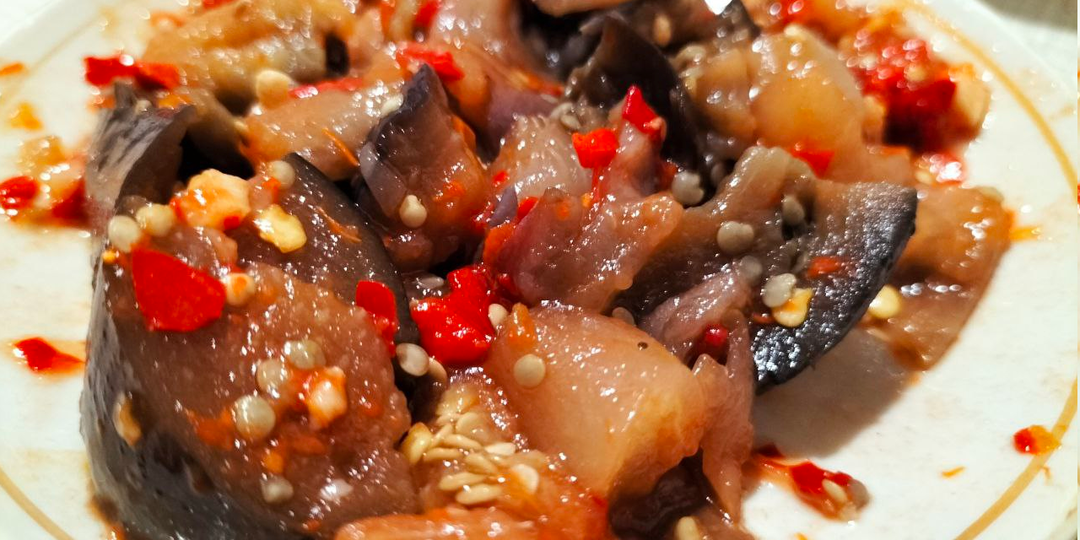 Очень вкусный салат из баклажанов и сладкого перца на зиму - быстро и просто