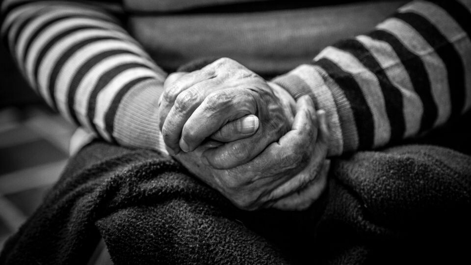    Пенсионерка. Источник: unsplash.com