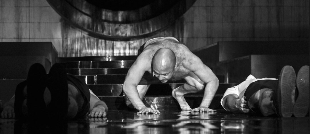 Евгений Стычкин в спектакле "Норма"