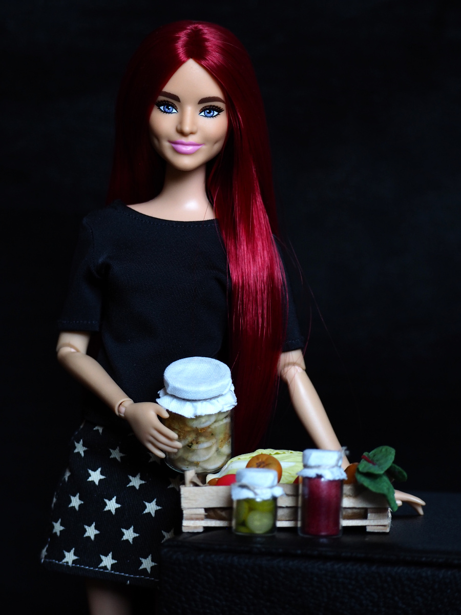 Руби и её выигрыш). Barbie extra #9, перепрошитая молочным шёлком. 