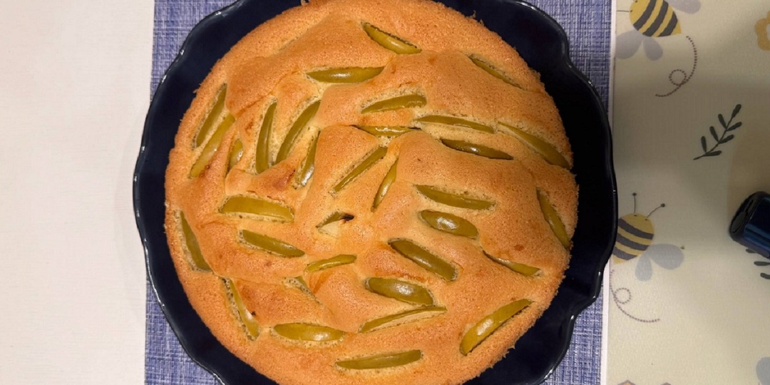 Пирог с яблоками в духовке. Нежный на молоке без дрожжей