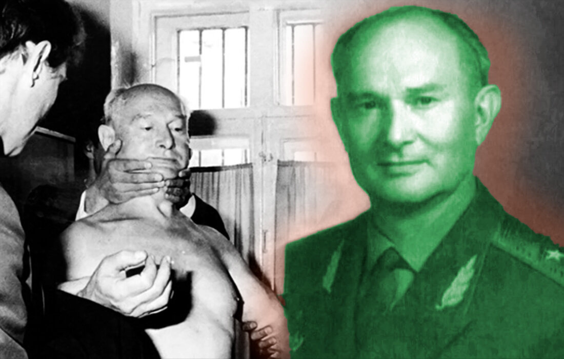 Поляков (в центре)